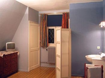 Fine Fleur Bed & Breakfast